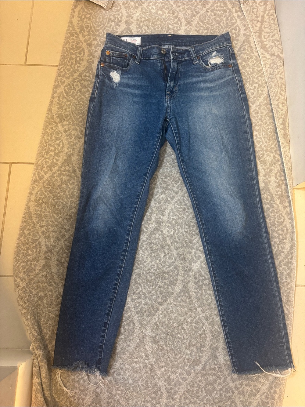 GAP GIRLFRIEND MID RISE - Picture 2 of 5